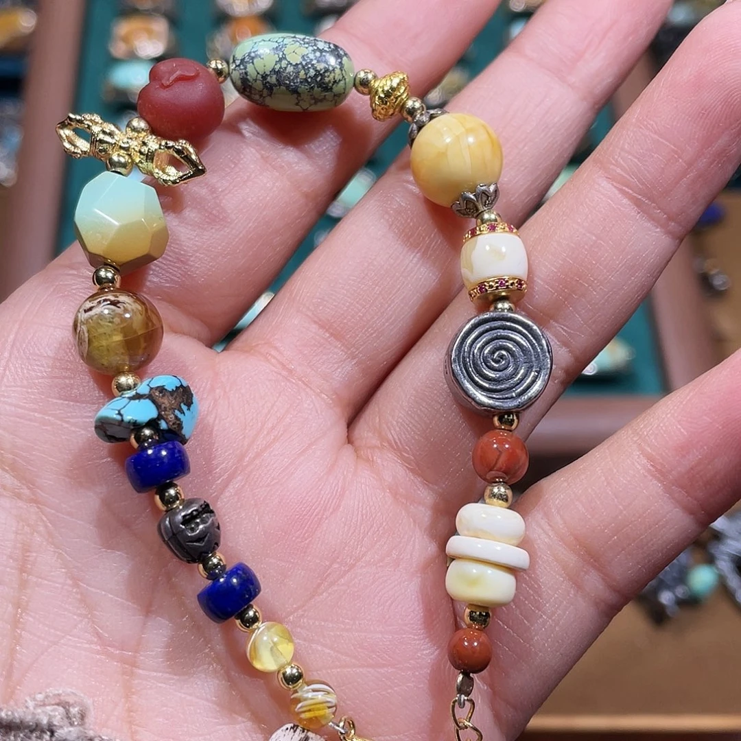 王****琥珀未镶嵌手链手链