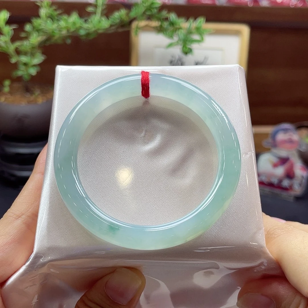 翡翠未镶嵌手镯76 号链接