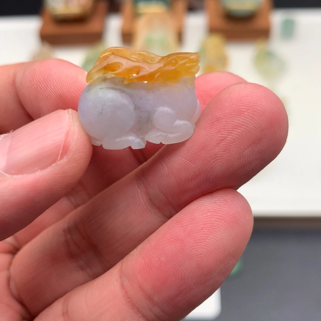 定制翡翠未镶嵌翡翠