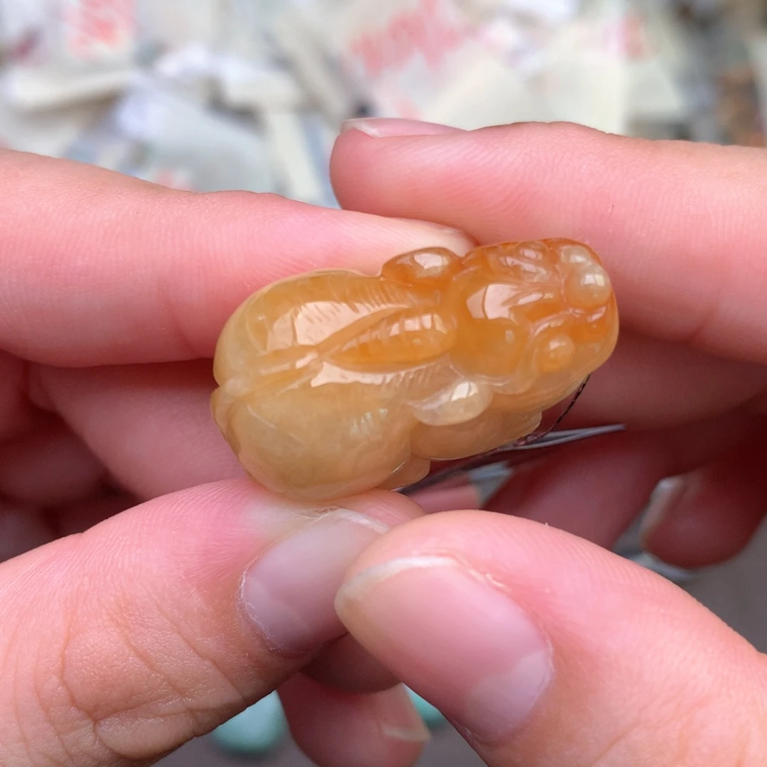 未镶嵌挂件翡翠一