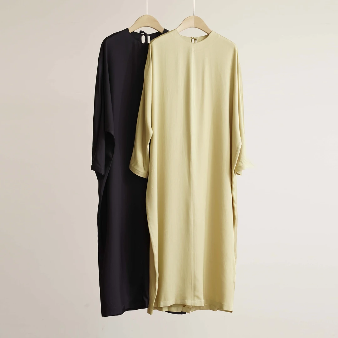 前后两穿100%醋酯领口系带女士连衣裙（250809）2532