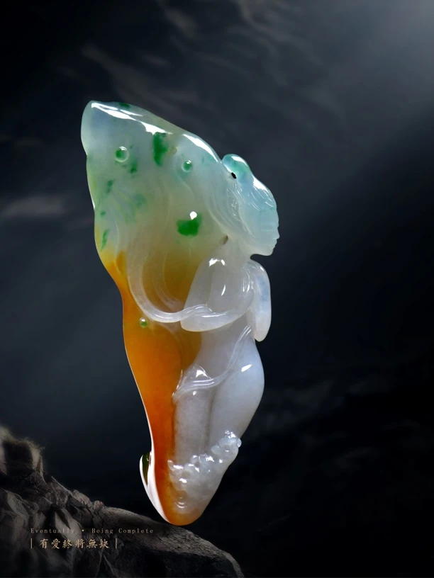 泳德珠宝天然缅甸翡翠黄加绿冰透俏色巧雕《蝶魂》