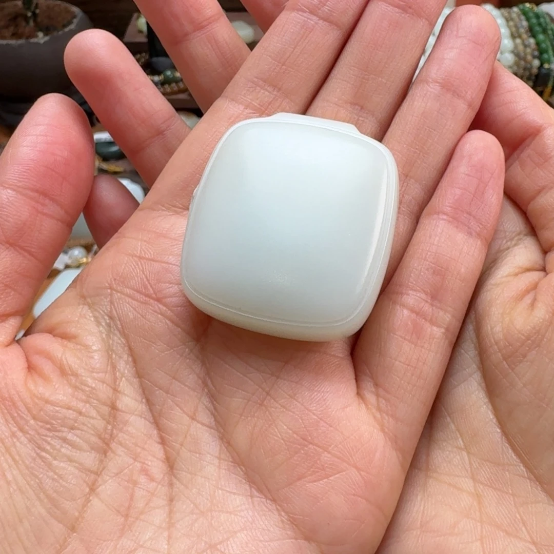 和田玉（糖玉）未镶嵌手链