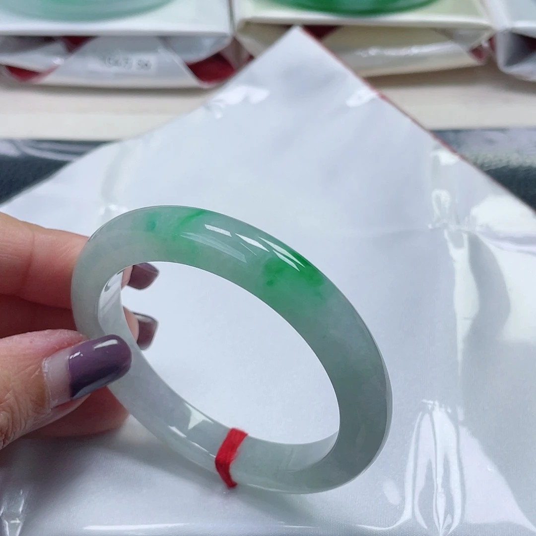 未镶嵌手镯翡翠缅甸翡翠50+