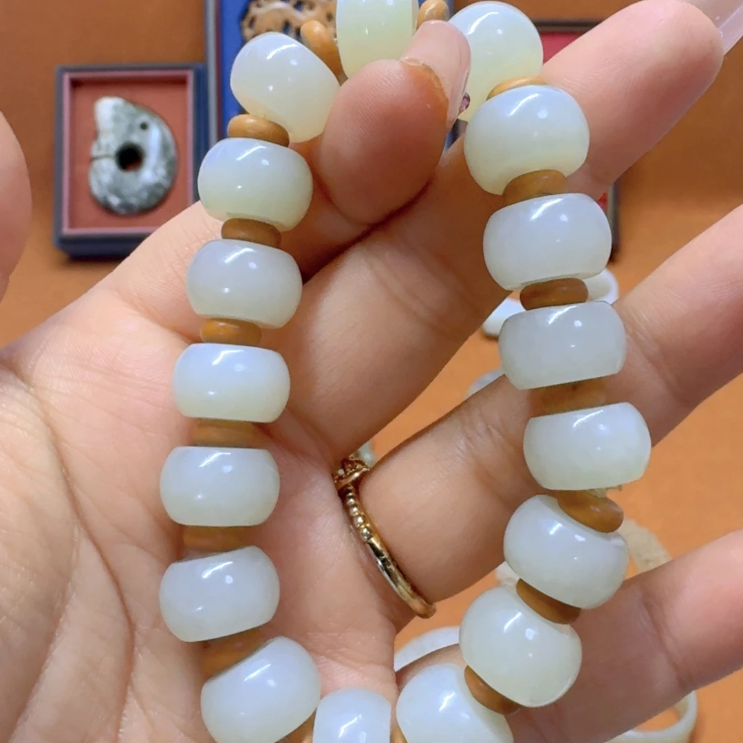 和田玉（青玉）手链未镶嵌