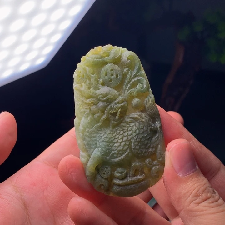 未镶嵌定制翡翠牌子