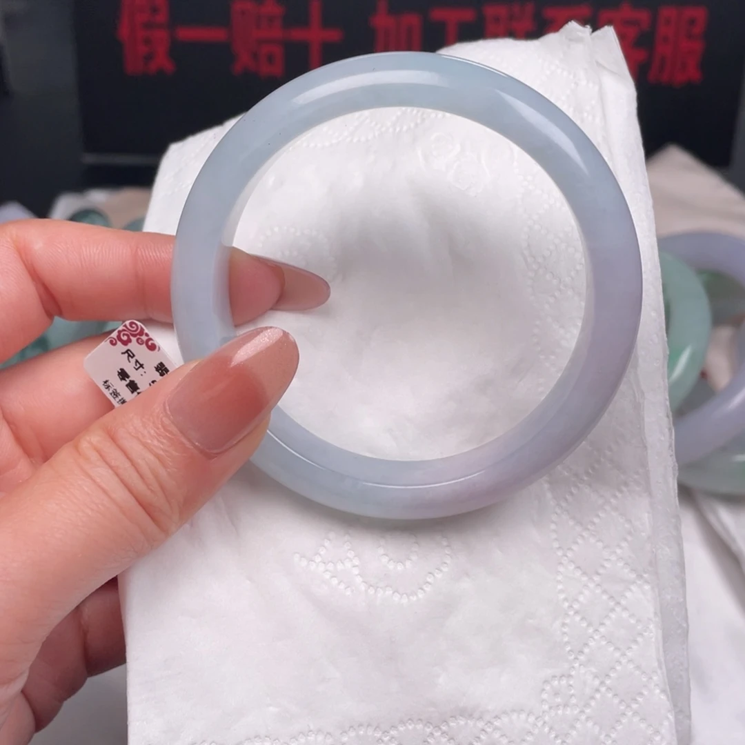 翡翠未镶嵌手镯043