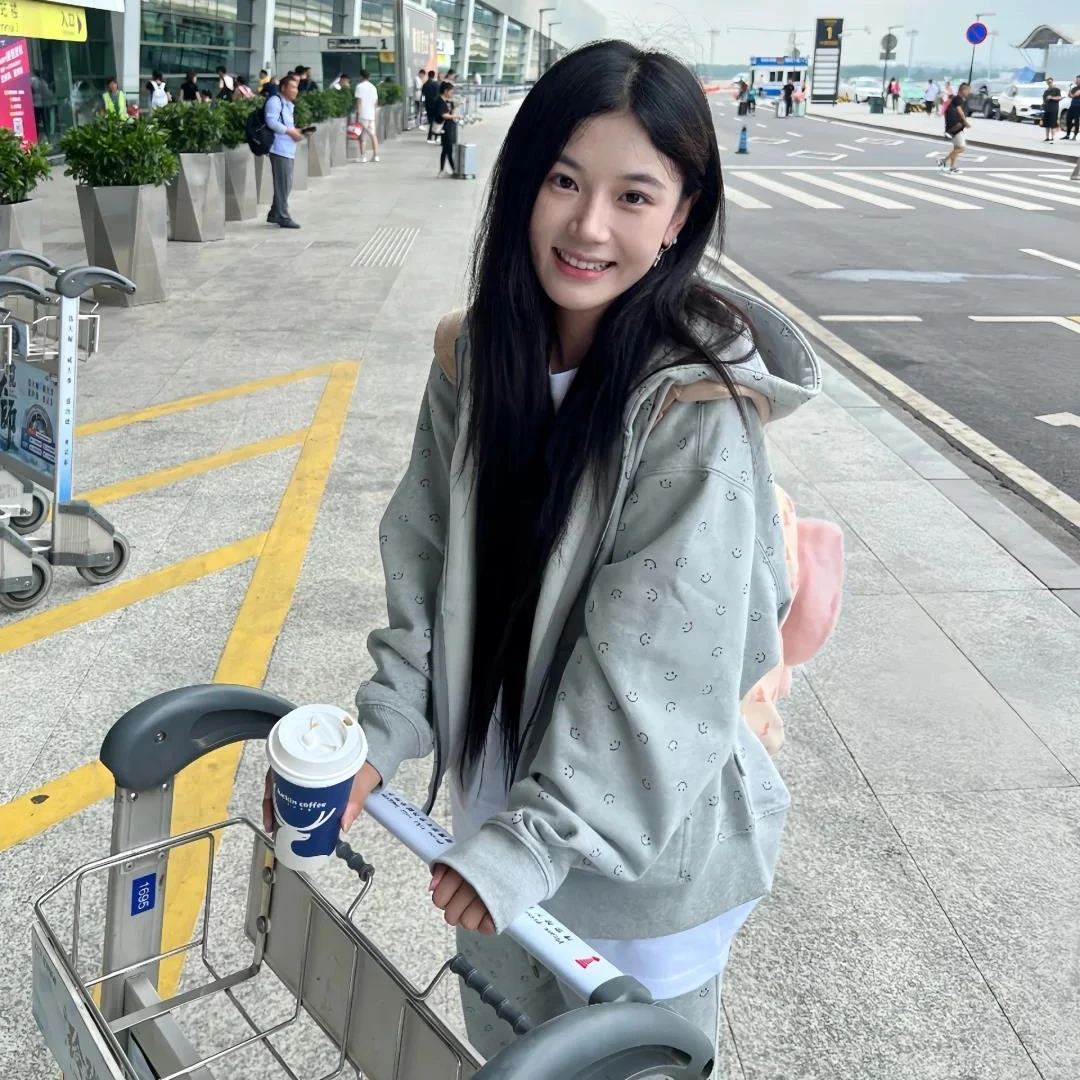 高级感灰色连帽卫衣卫裤休闲运动服套装女秋季宽松炸街两件套胖MM