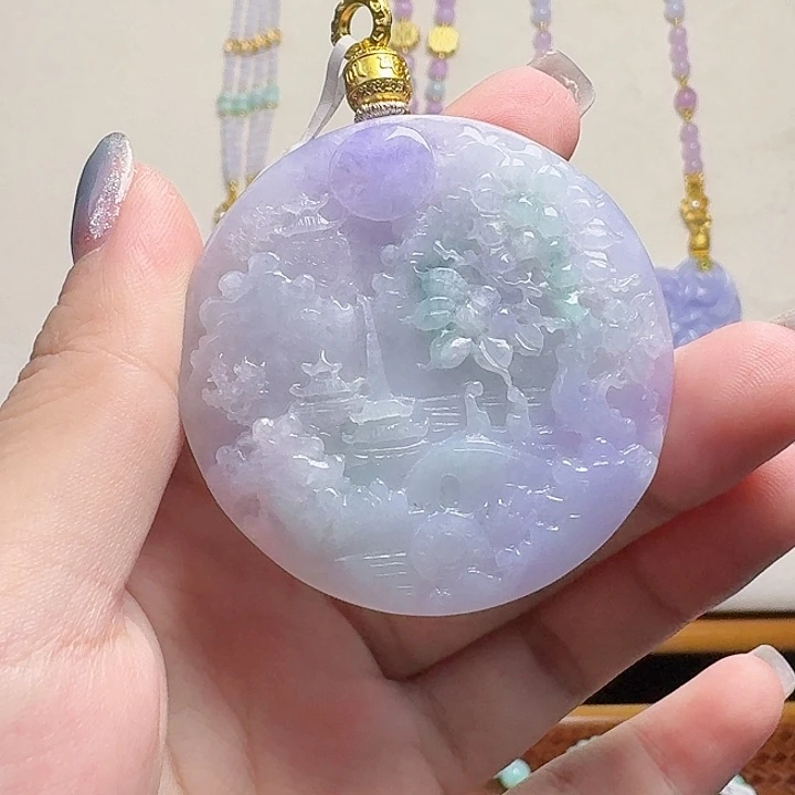 翡翠未镶嵌颈饰山水牌