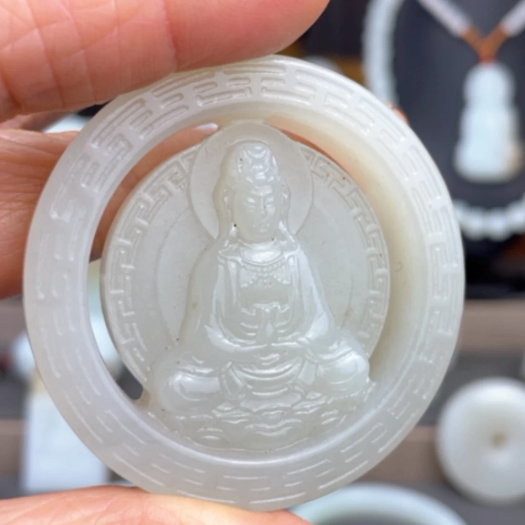 【闪购商品】颈饰未镶嵌和田玉