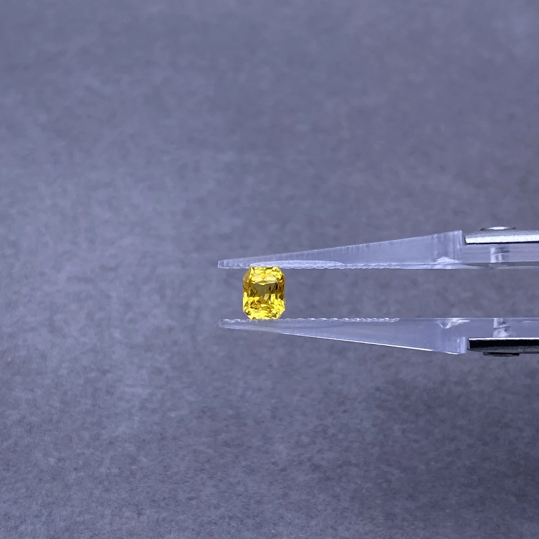 YSCvv蓝宝石-1.04ct（00995219）0120