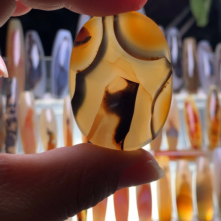 玛瑙/玉髓颈饰未镶嵌38