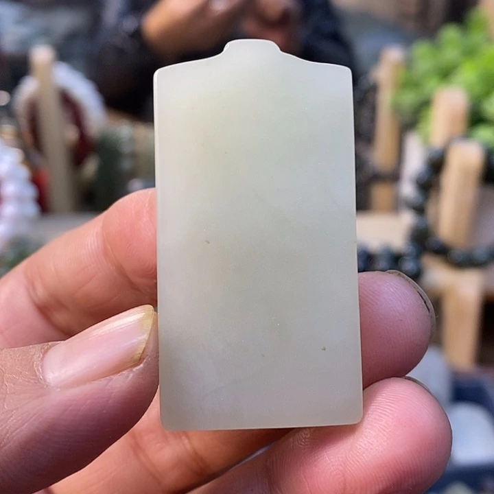 和田玉（糖玉）未镶嵌挂件