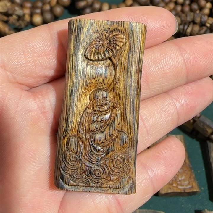 沉香吊坠8*7白棋吊坠弥勒佛高货