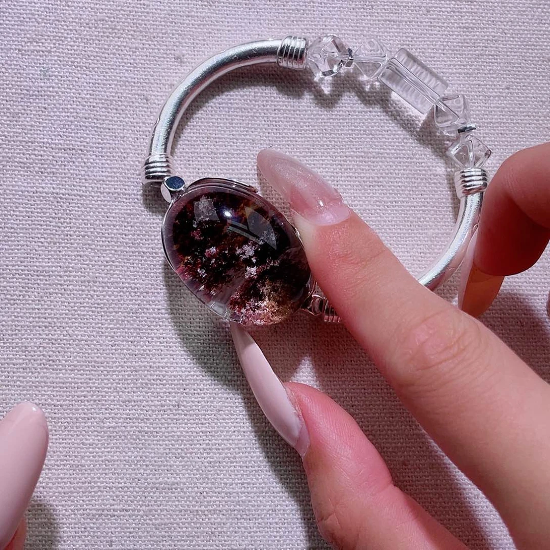 蓁***蓁水晶手链足银镶嵌幽灵