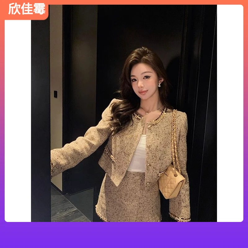 12024多亮片精致小香风外套女秋冬新短款名媛气质小个子千金加款I