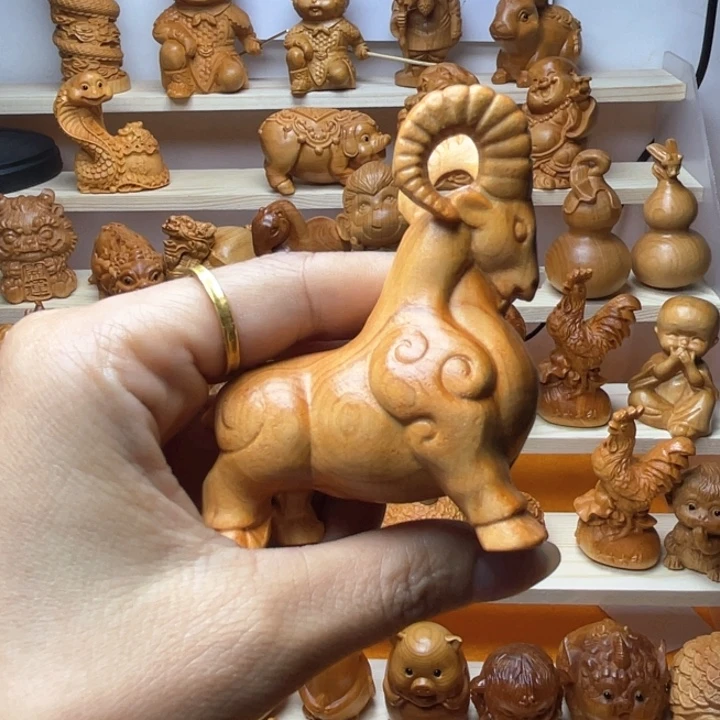 柏木（崖柏）爱*人崖柏，一物一拍