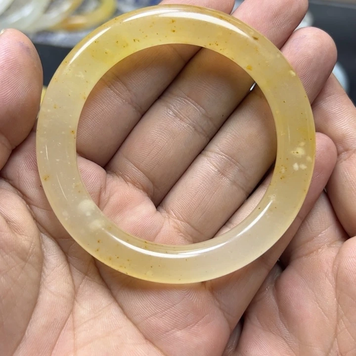 清***净未镶嵌59定制石英质玉（非洲翠）