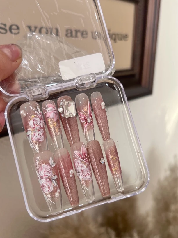 【繁花】重工精致红色新年水彩手绘蝴蝶纯手工穿戴甲新款高级感美甲