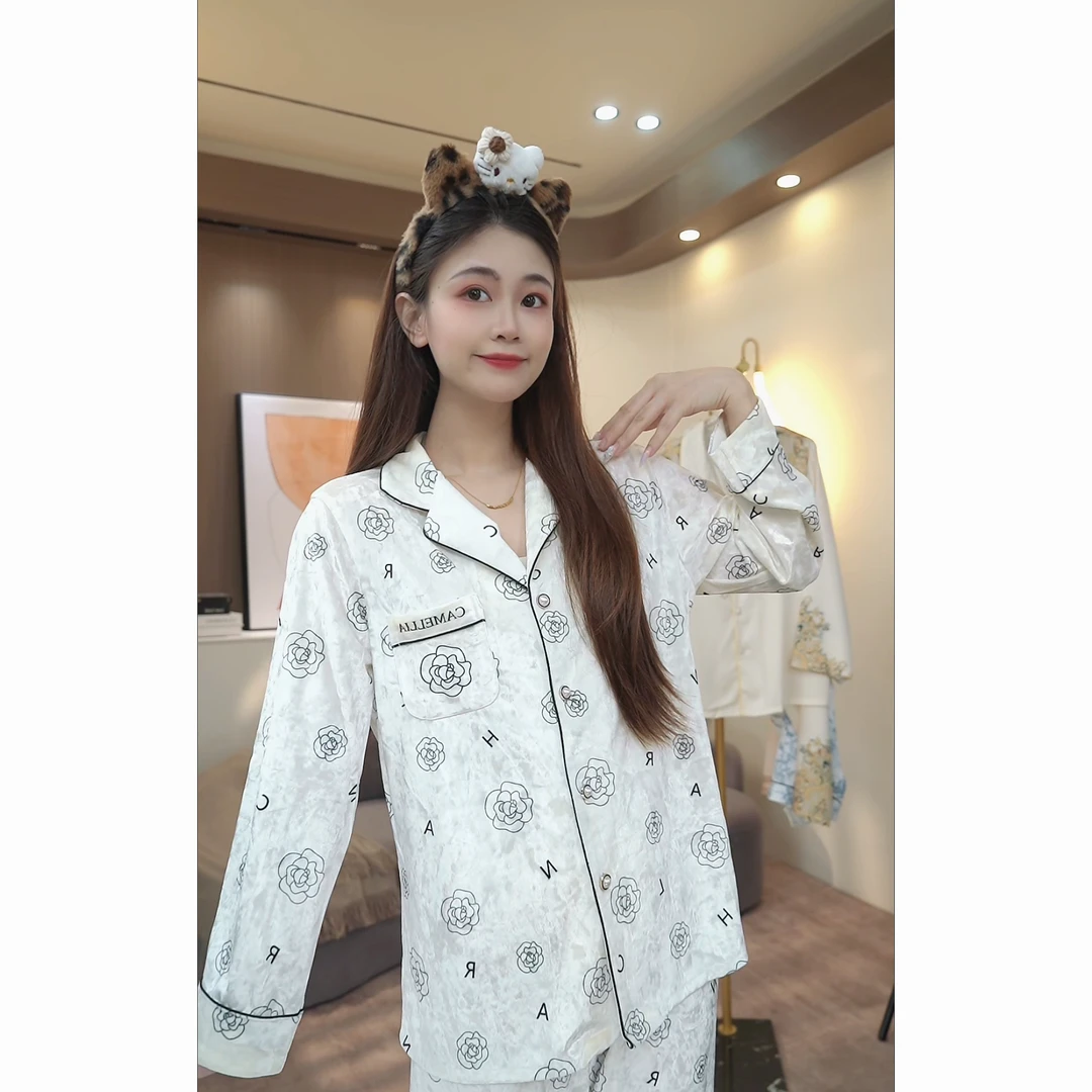 【秀秀家】金钻绒《山茶花》秋季时尚气质高定睡衣家居服套装
