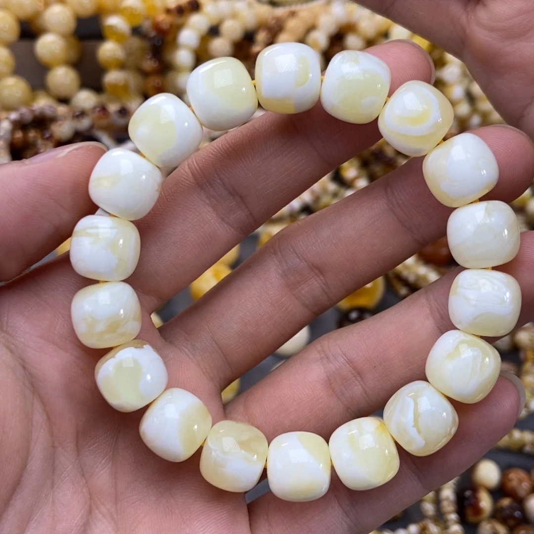 琥珀未镶嵌手链12mm金漆白荧光