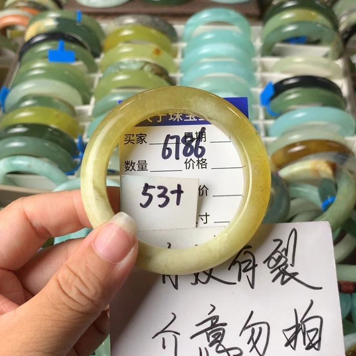 未镶嵌蛇纹石玉手镯6786
