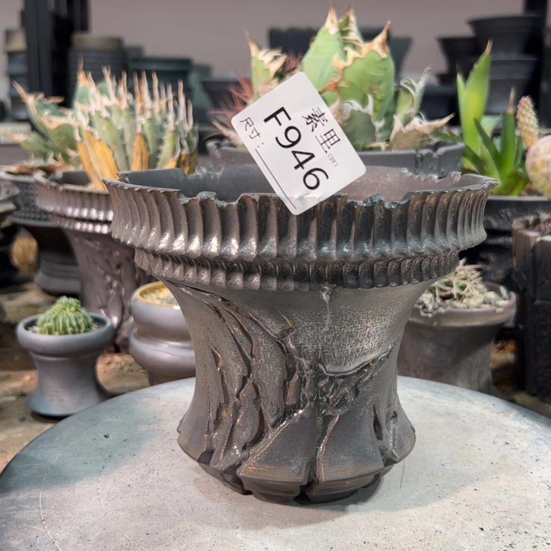 景德镇手工素里内口16高14瑕疵