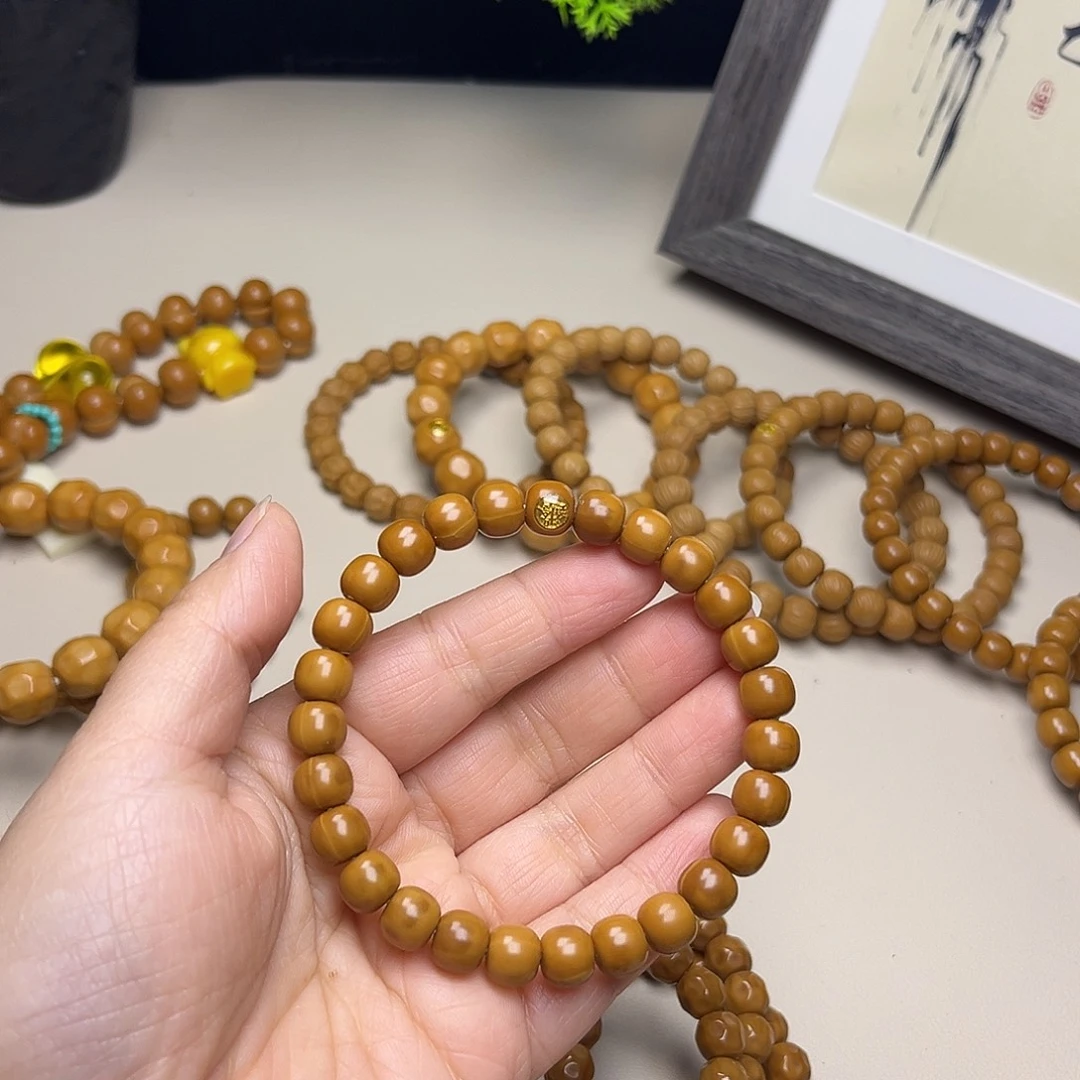 手串猴头核桃老邢8.6左右