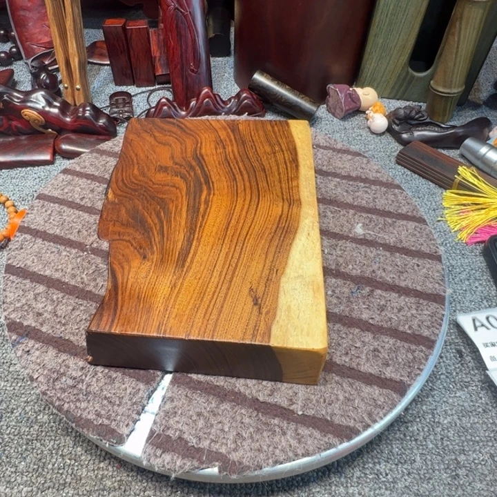 用***9大果紫檀（缅甸花梨）