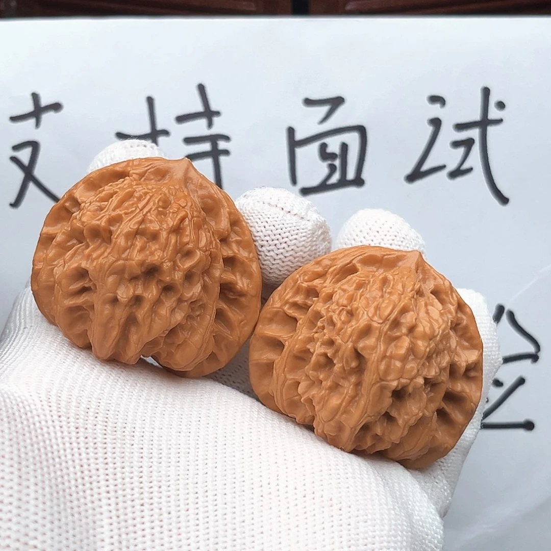 文玩核桃吊坠全品盘龙虎头