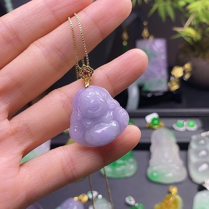 翡翠未镶嵌吊坠(赠链)