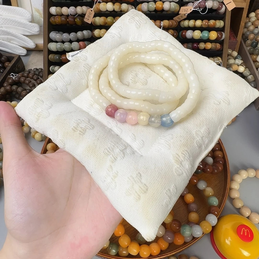 吊坠白玉菩提彩虹小肠