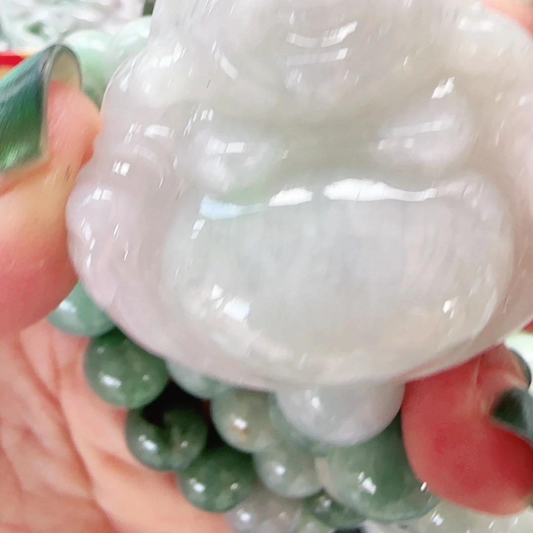 颈饰未镶嵌翡翠，，