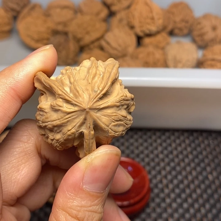 大***闪吊坠文玩核桃文玩核桃异形单只