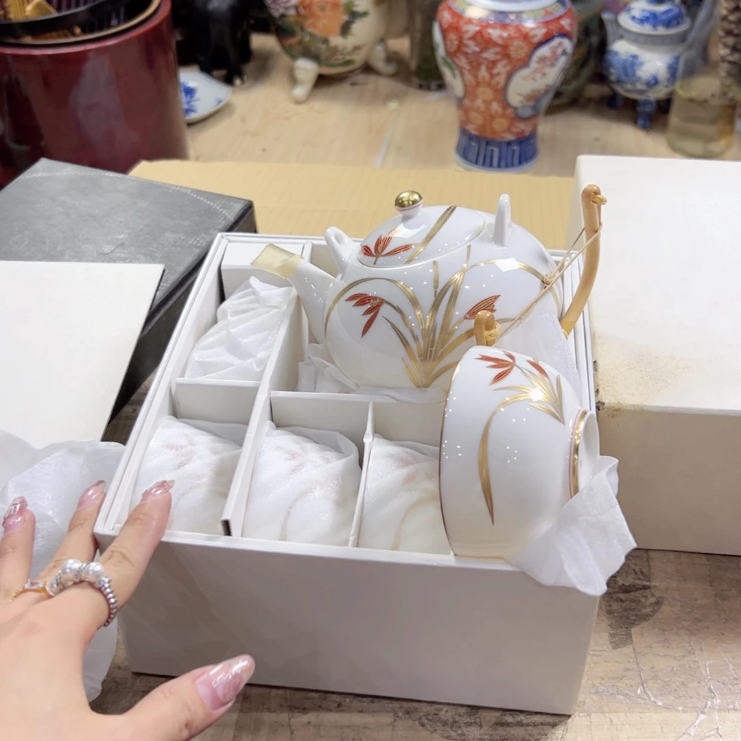 瓷片陶瓷的发展和艺术成就都