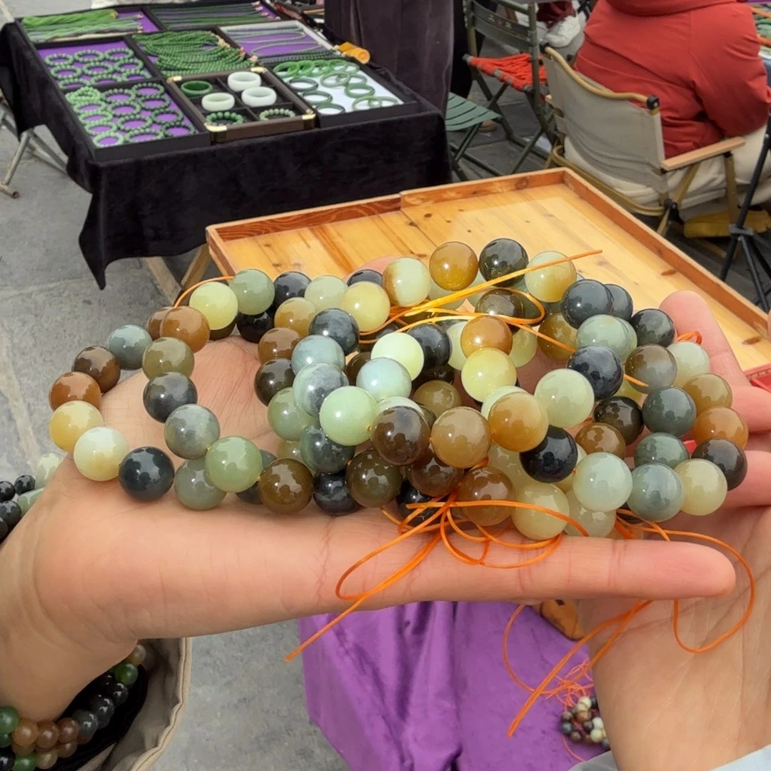 和田玉未镶嵌颈饰和田玉楼兰王哥多样性拍一发一