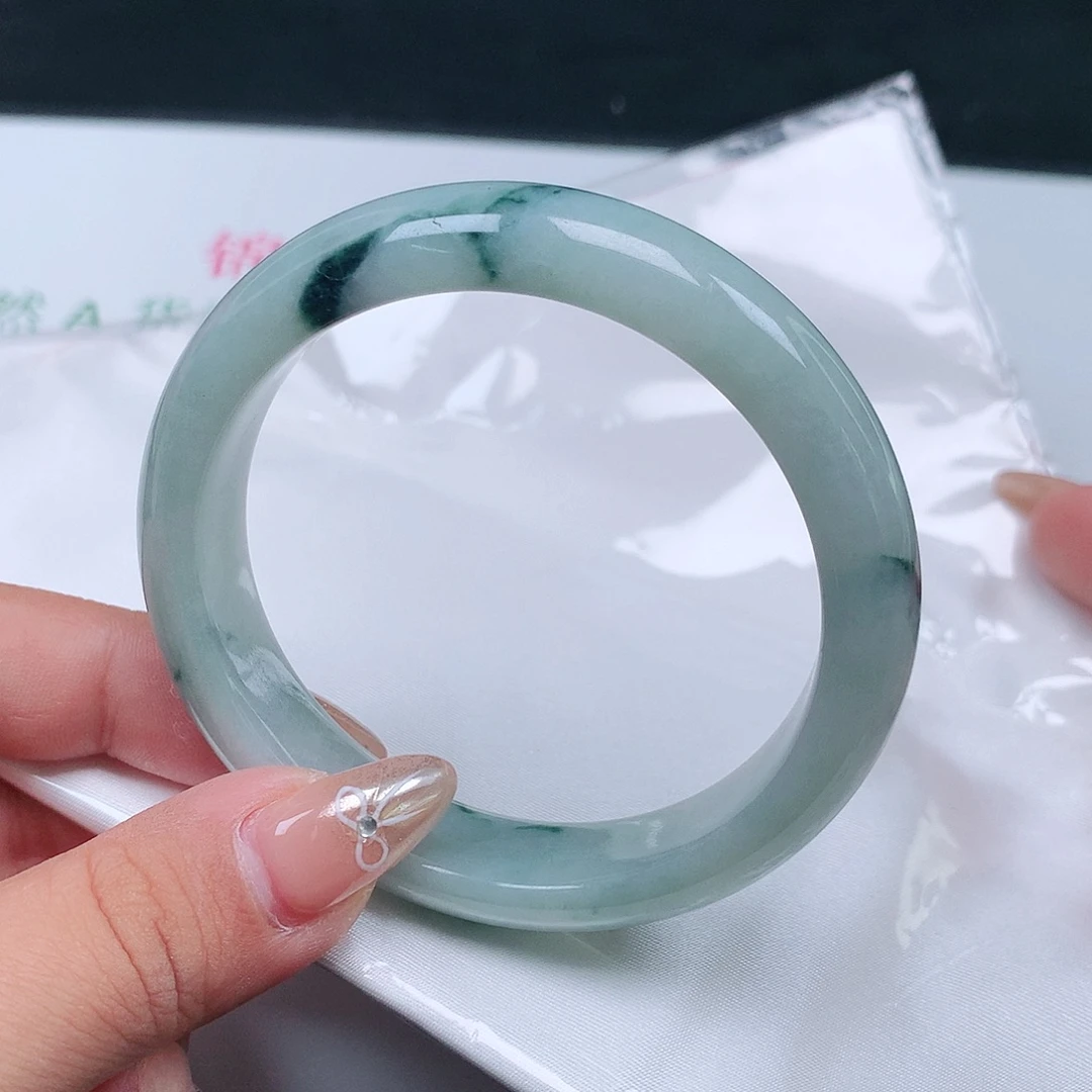 翡翠未镶嵌手镯0012