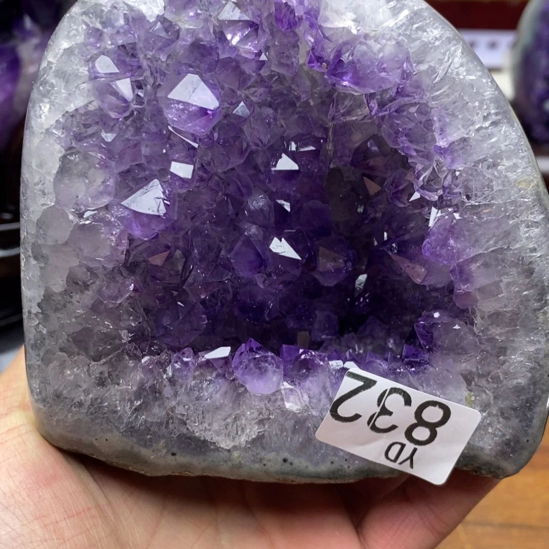 水晶大型摆件（非配饰）未镶嵌