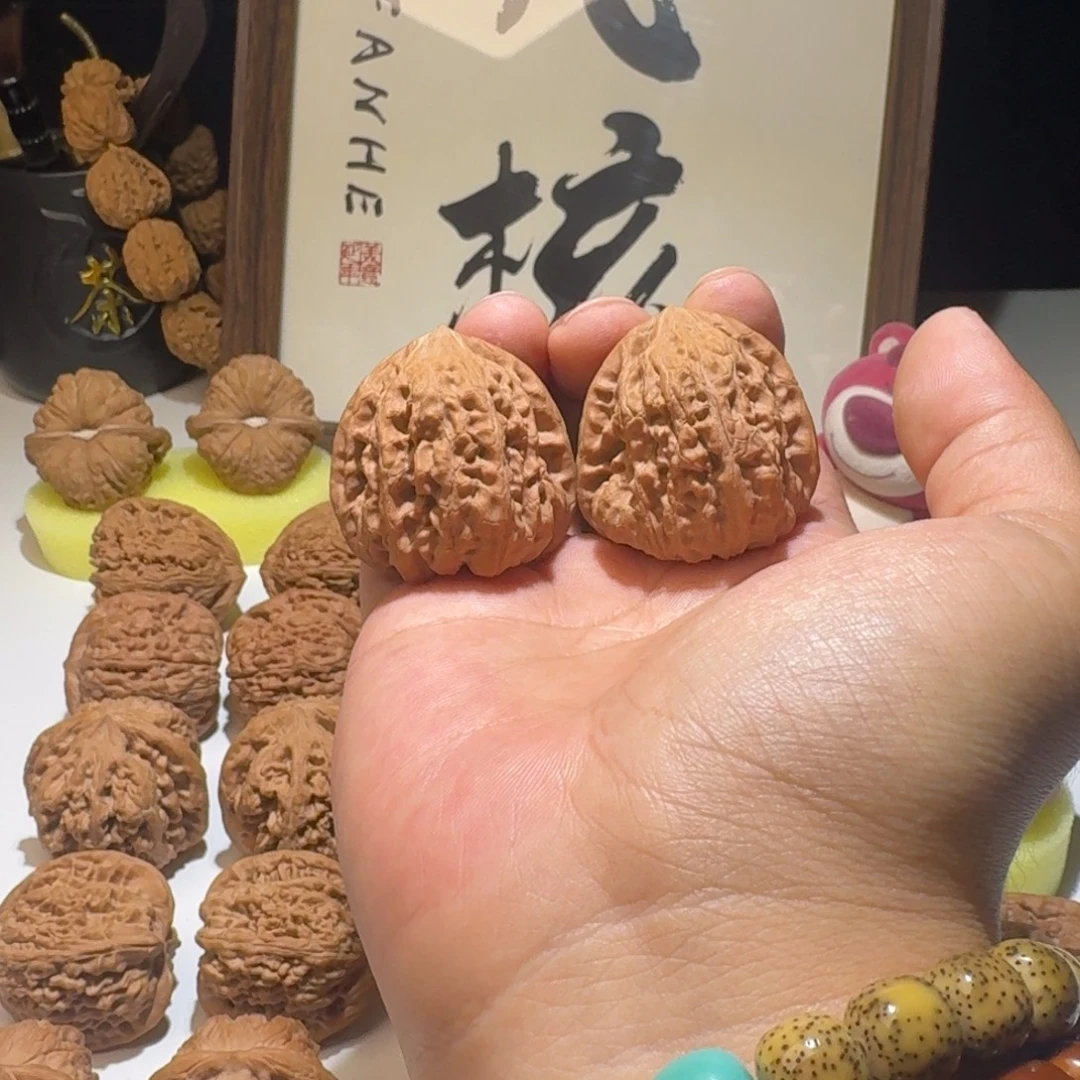 文玩核桃吊坠40尺寸平谷凹底