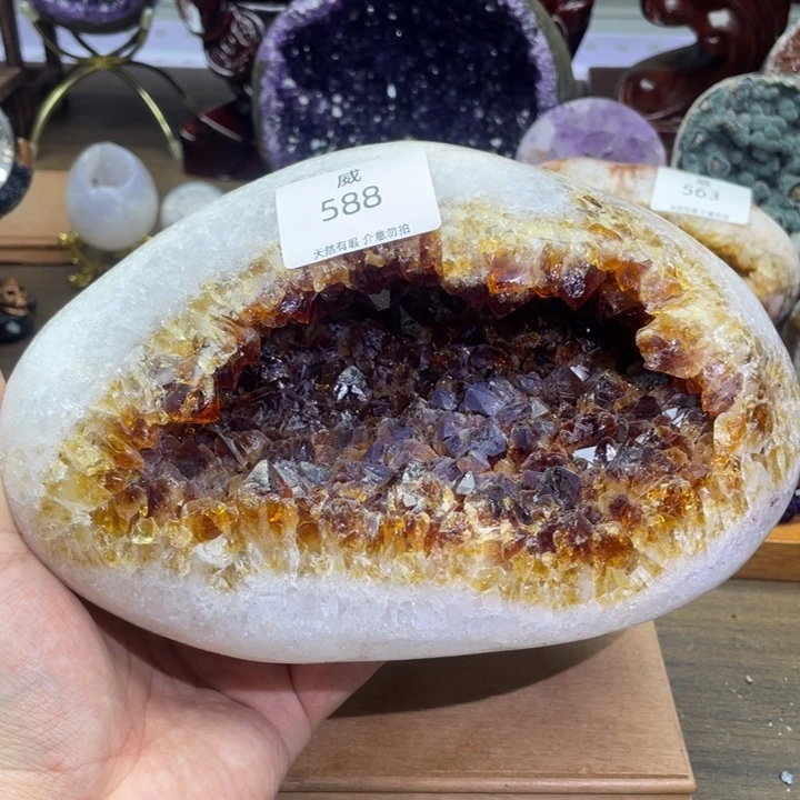 未镶嵌珠宝半成品水晶