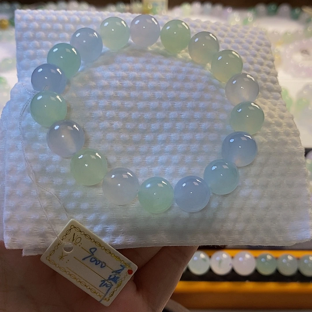 定制翡翠未镶嵌翡翠.