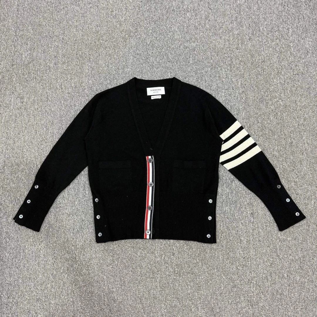 99新 THOMBROWNE 15945287 nz TB黑色羊毛针织开衫 1码99新