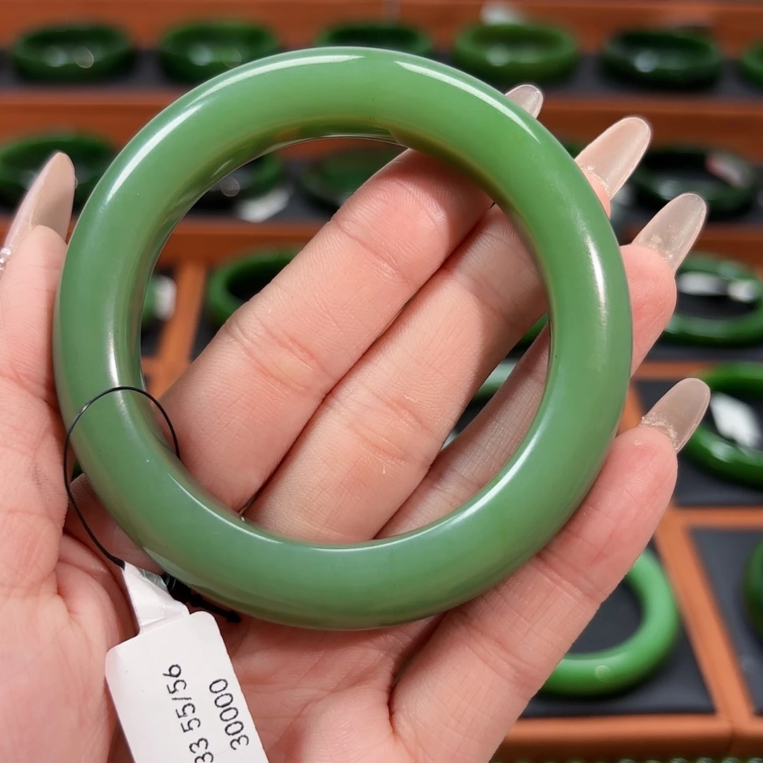 和田玉未镶嵌手镯55圈