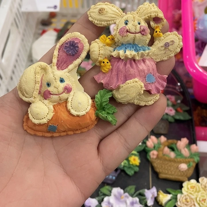 璐****有机玻璃微瑕。