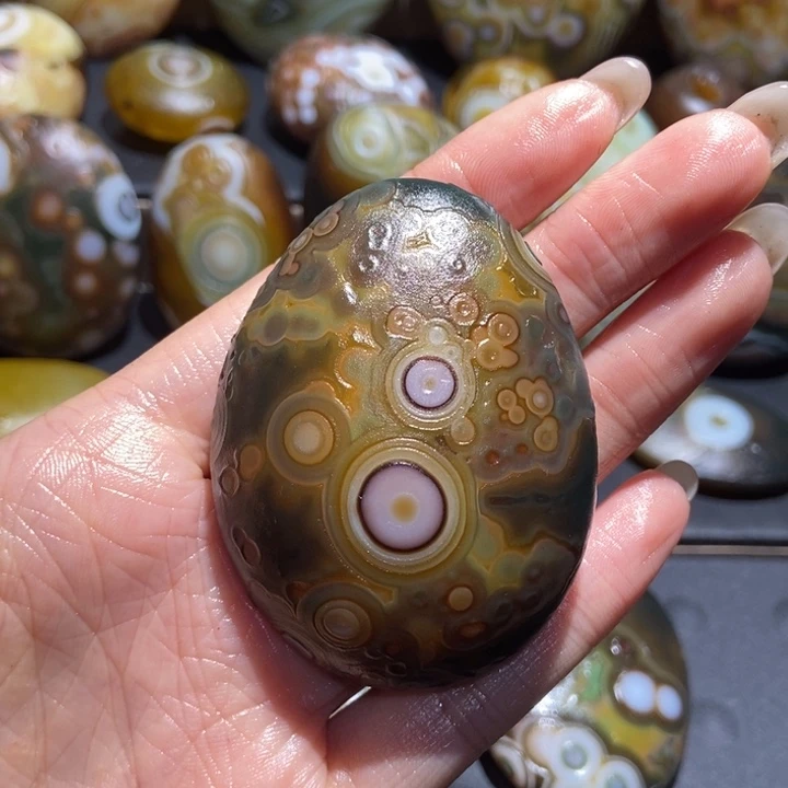 【闪购商品】未镶嵌玛瑙/玉髓珠宝奇石y y