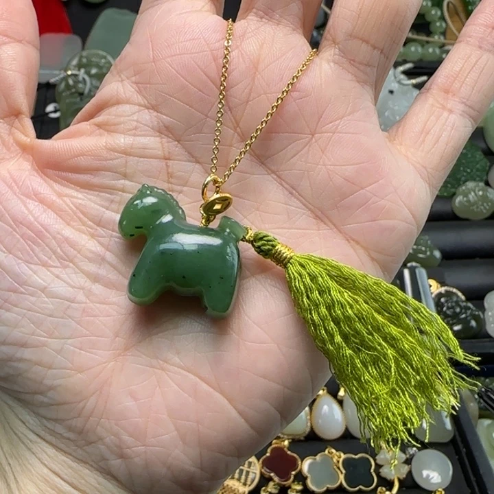 和田玉银S925镶嵌吊坠(赠链)