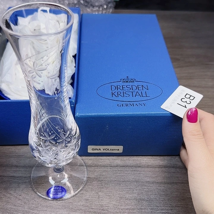 倩倩海外陶瓷工艺品