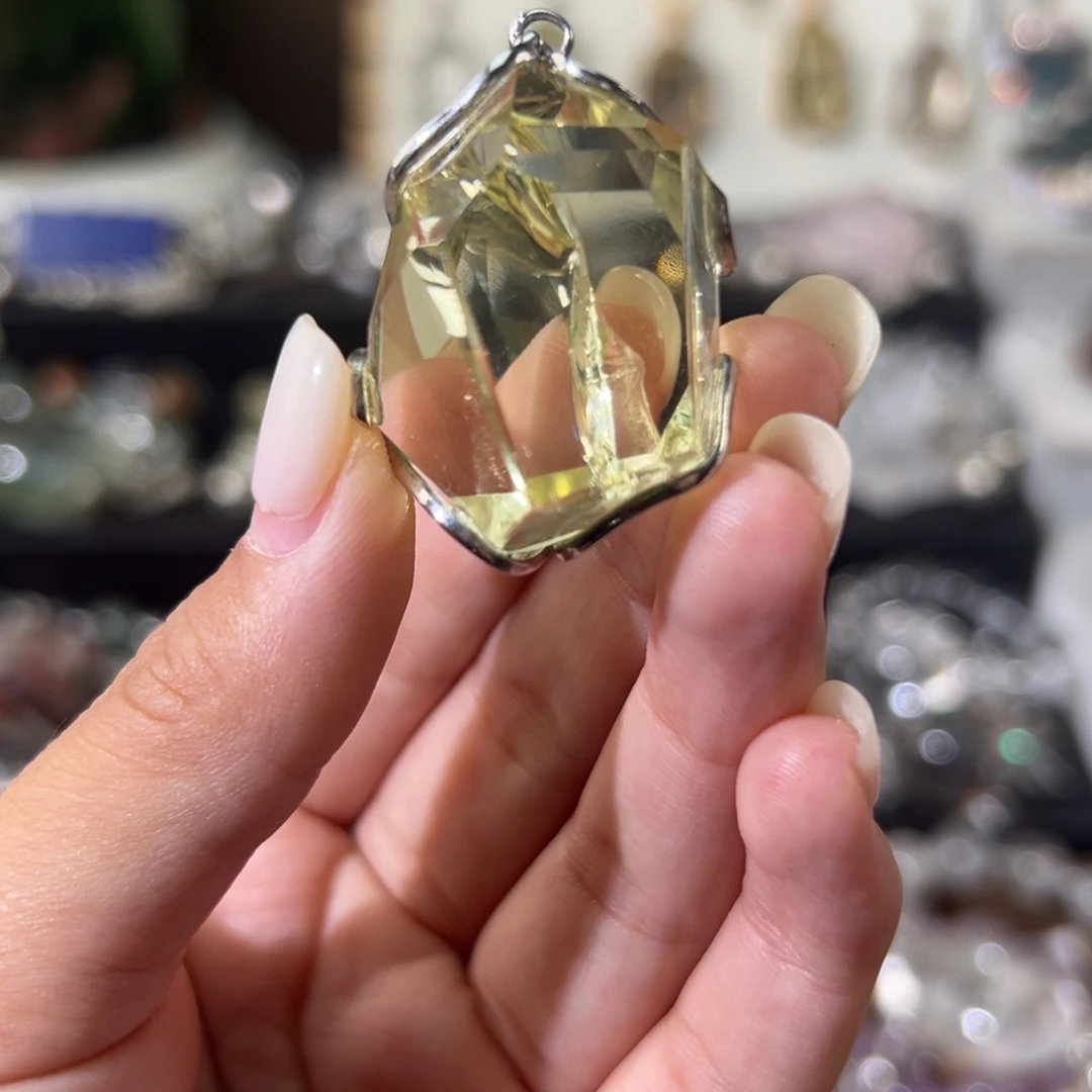 合金手链水晶帅**浪手串