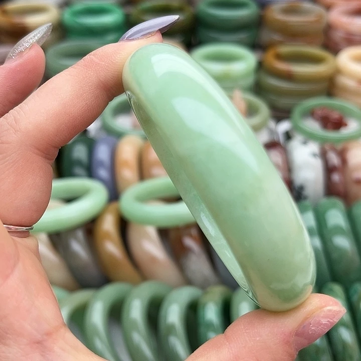 合金手镯石英质玉