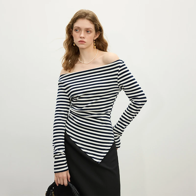范思蓝恩一字领条纹修身长袖T恤春新款不对称下摆T恤25FS11343